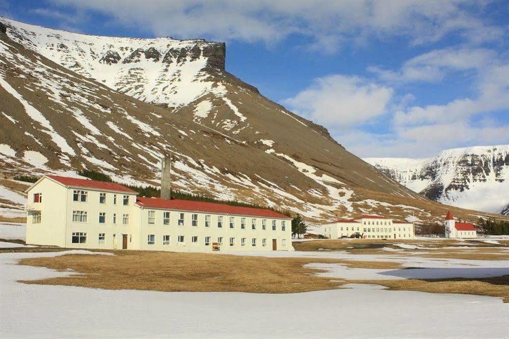 Guesthouse Nupur Thingeyri Exteriér fotografie